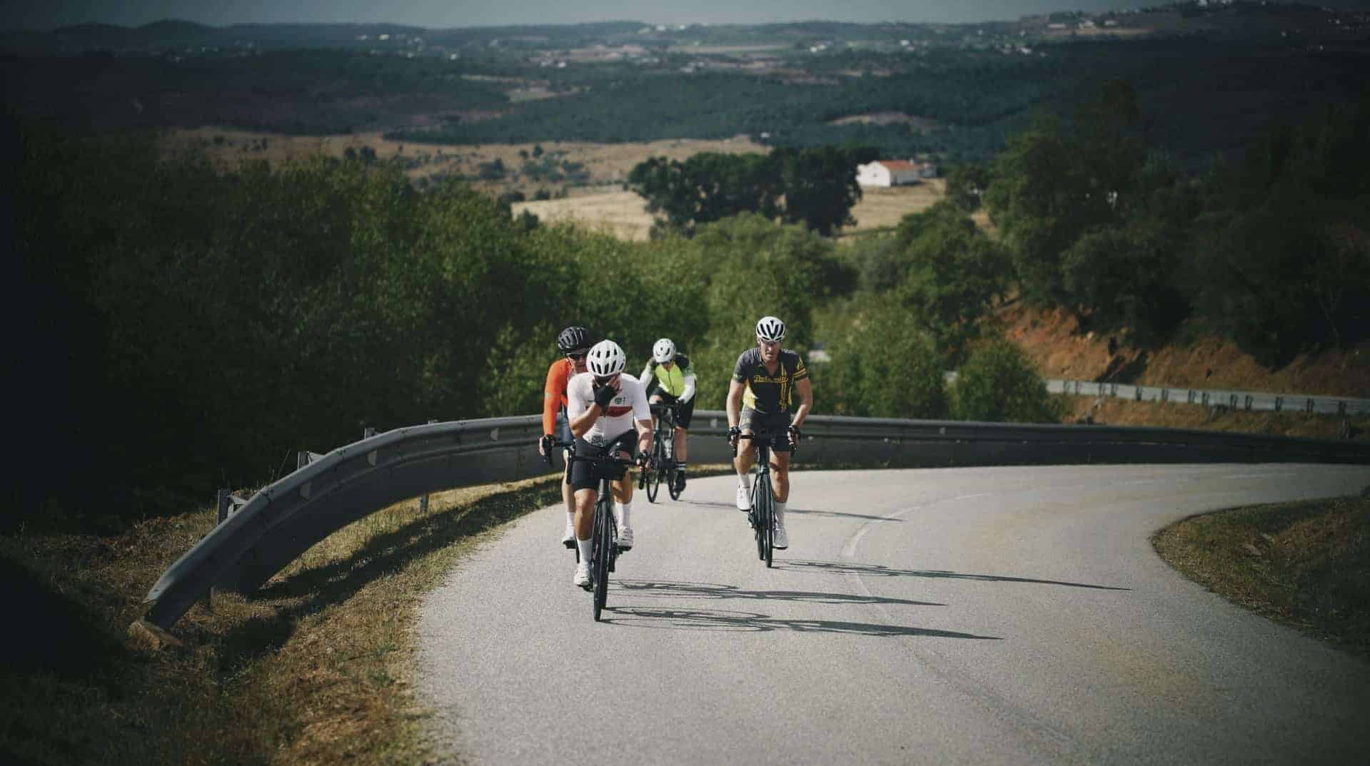 Bike tour in the N2 - cycling from Chaves to Faro